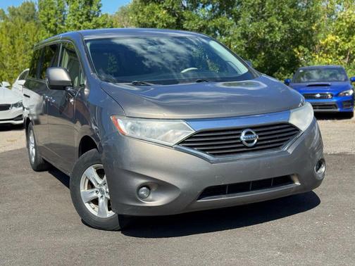 2015 Nissan Quest SV