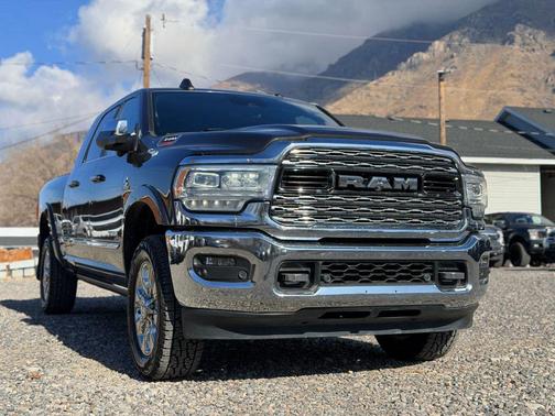 2019 RAM 3500 Limited Mega Cab 4x4 6'4' Box
