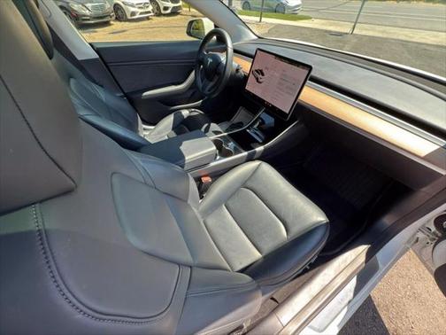 2020 Tesla Model 3 Performance