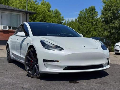 2020 Tesla Model 3 Performance