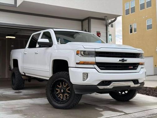 2017 Chevrolet Silverado 1500 2LT