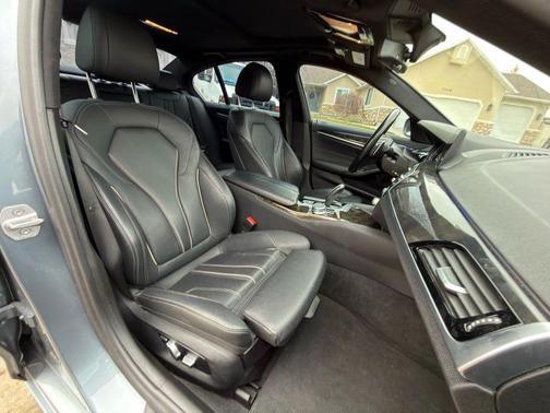 2018 BMW 530 530i Sedan 4D