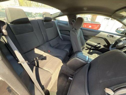 2012 Ford Mustang V6 Premium