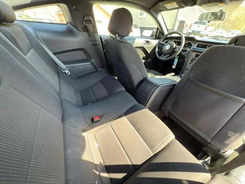 2012 Ford Mustang V6 Premium