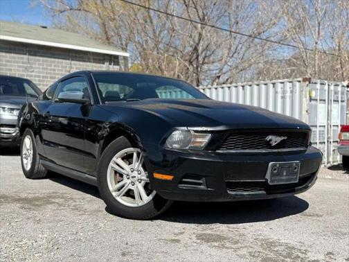 2012 Ford Mustang V6 Premium