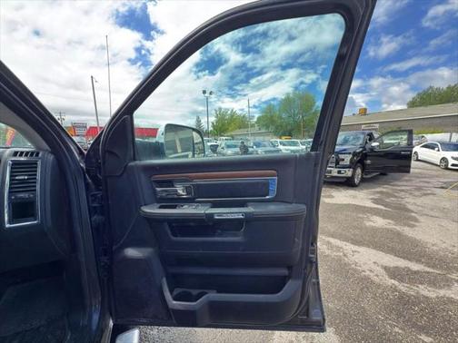 2014 RAM 3500 Laramie