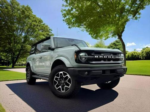 2021 Ford Bronco Outer Banks