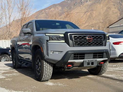 2022 Nissan Frontier PRO-4X