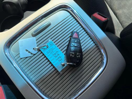 2015 Chrysler Town & Country Touring