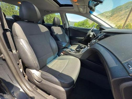 2013 Hyundai SONATA SE 2.0T