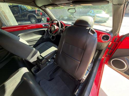 2014 Volkswagen Beetle 1.8T