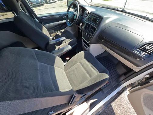 2016 Dodge Grand Caravan AVP/SE