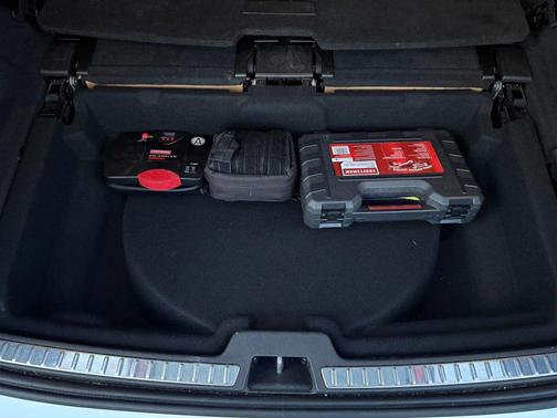 2019 Volvo XC90 T6 Momentum