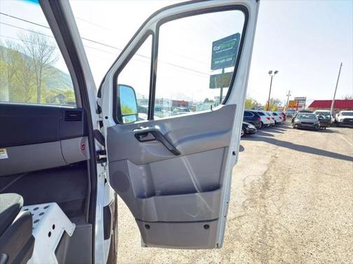 2014 Mercedes-Benz Sprinter 2500