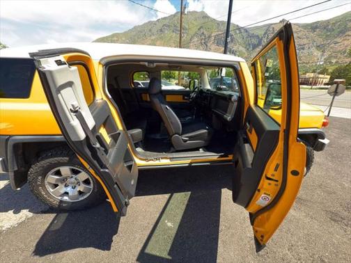 2007 Toyota FJ Cruiser Base