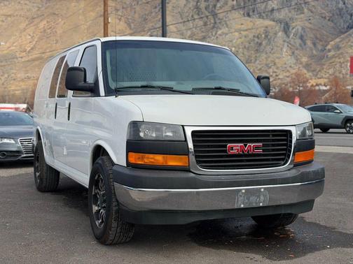 2017 GMC Savana 2500 Work Van