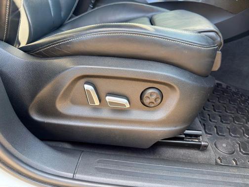 2016 Audi SQ5 3.0T Premium Plus