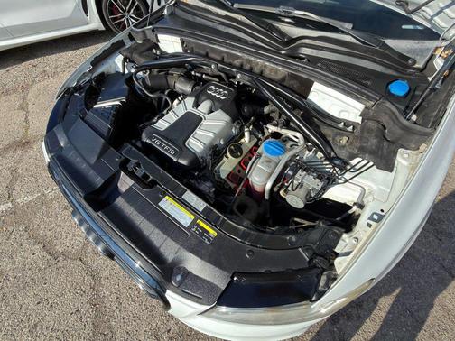 2016 Audi SQ5 3.0T Premium Plus