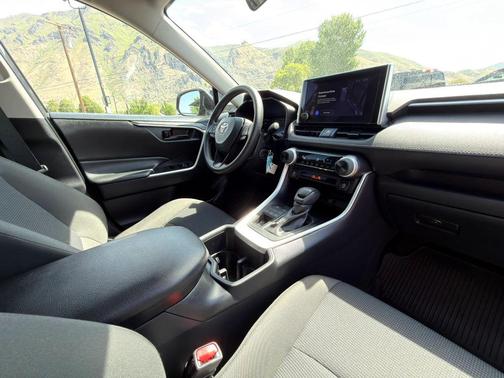Magnetic Gray Metallic 2025 Toyota RAV4 LE