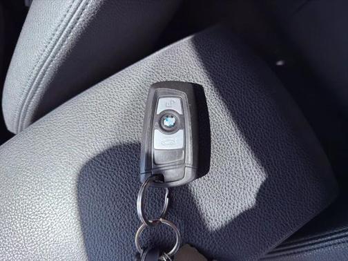 2013 BMW 328 328i Sedan 4D