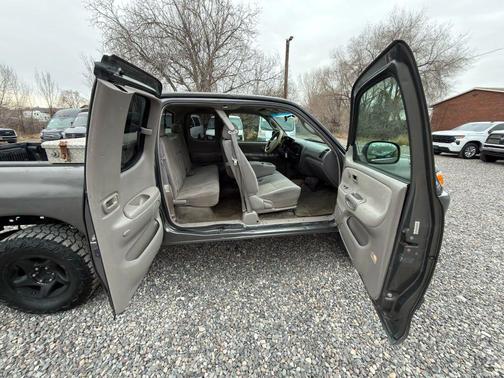 2003 Toyota Tundra SR5