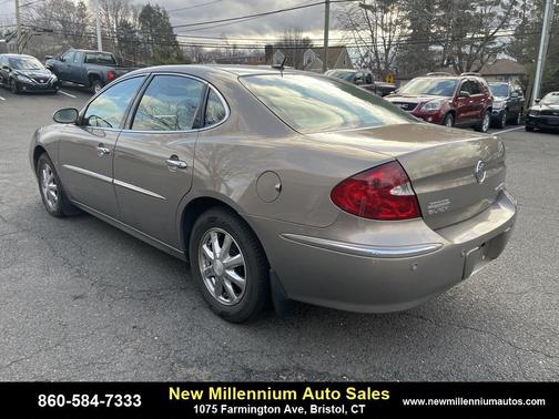 Photo 5 of 27 of 2006 Buick LaCrosse CXL