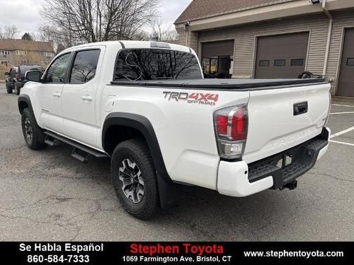 Photo 5 of 33 of 2022 Toyota Tacoma TRD Off Road
