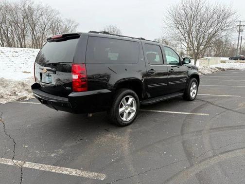 2011 Chevrolet Suburban 1500 LT