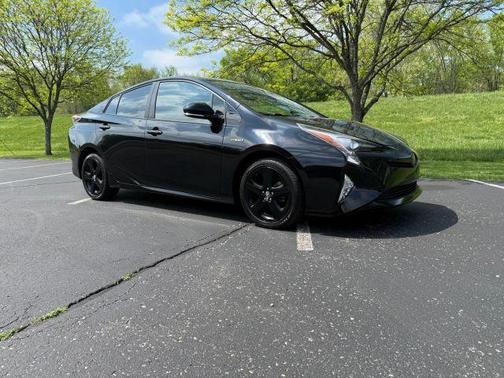 2017 Toyota Prius Four Touring