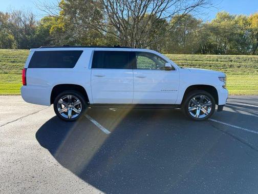 2018 Chevrolet Suburban LT