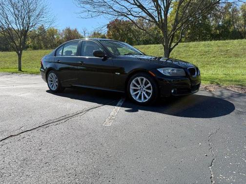 2011 BMW 328 i