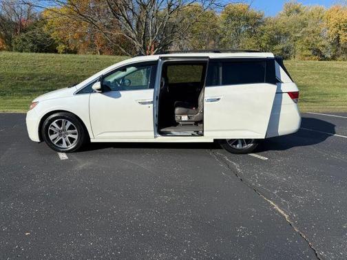 2016 Honda Odyssey Touring Elite