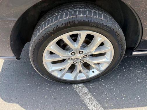 Black 2019 Ford Expedition Limited