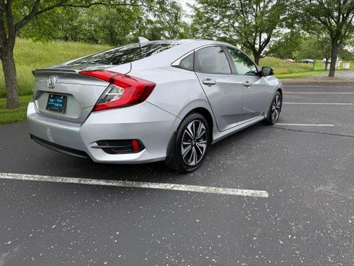 Silver 2016 Honda Civic EX-L