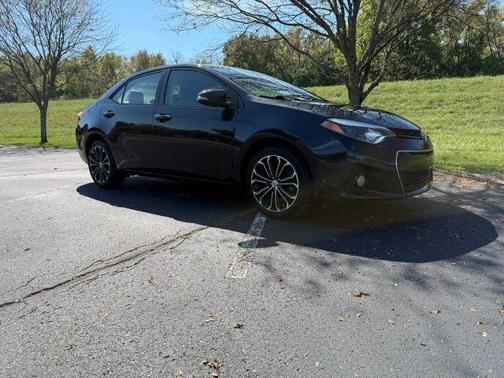 2015 Toyota Corolla S Plus