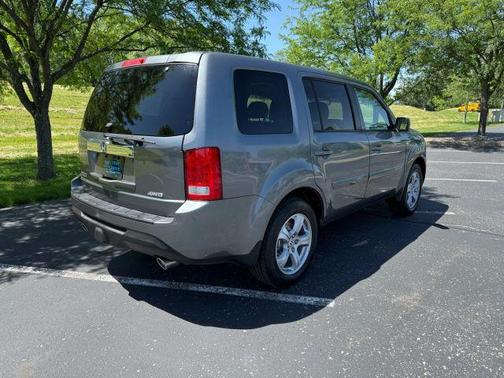 Gray 2012 Honda Pilot EX-L