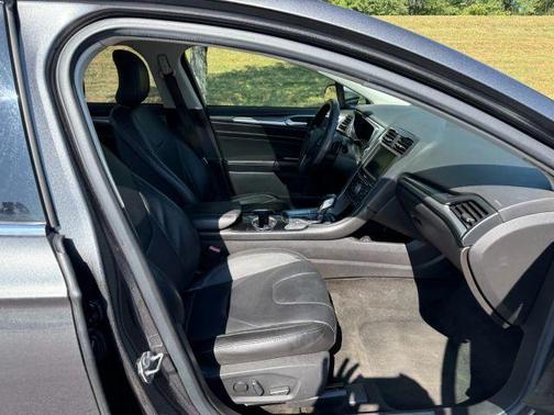 2015 Ford Fusion Titanium