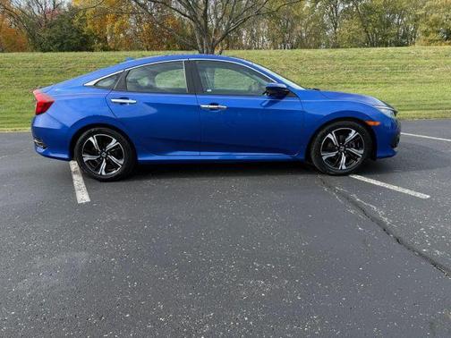 2016 Honda Civic Touring