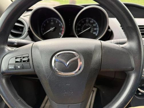 2013 Mazda Mazda3 i SV