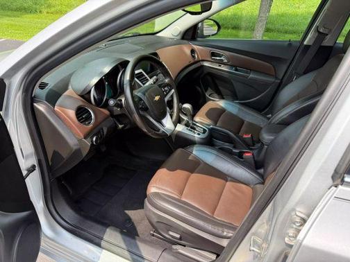 2015 Chevrolet Cruze 2LT