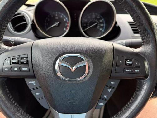 2013 Mazda Mazda3 i Touring