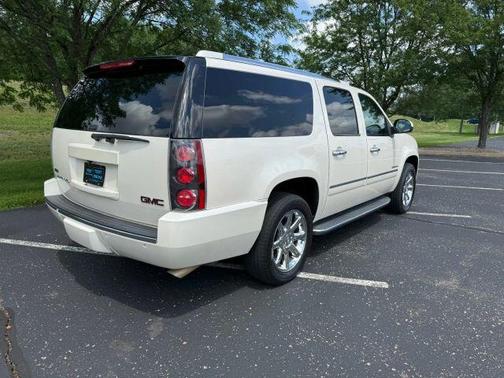 White 2012 GMC Yukon XL 1500 Denali