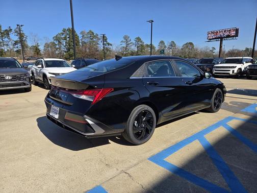 2026 Hyundai ELANTRA Sport