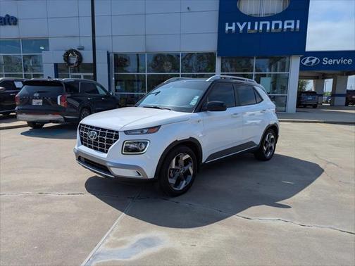 2022 Hyundai VENUE Limited
