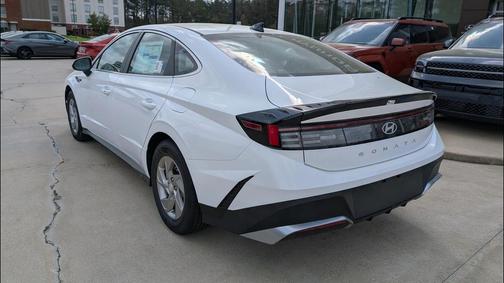 2026 Hyundai SONATA SE