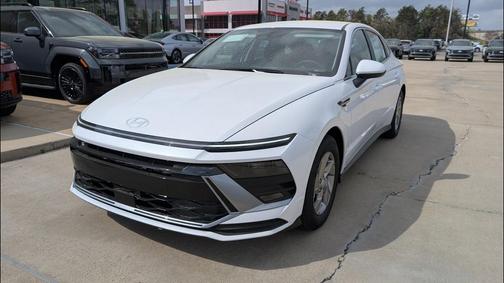 2026 Hyundai SONATA SE