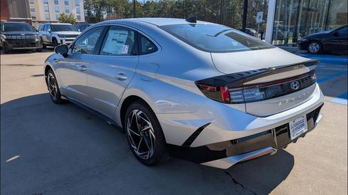 Aero Silver 2026 Hyundai SONATA SEL