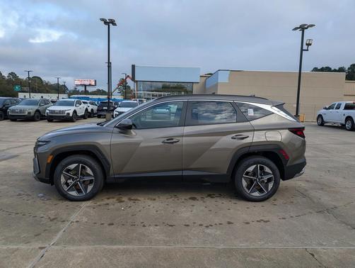 2026 Hyundai TUCSON Hybrid SEL