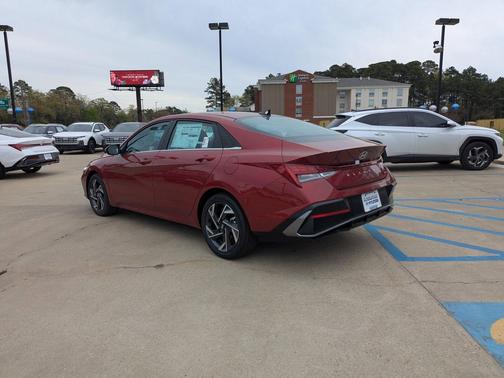 2025 Hyundai ELANTRA HEV Limited