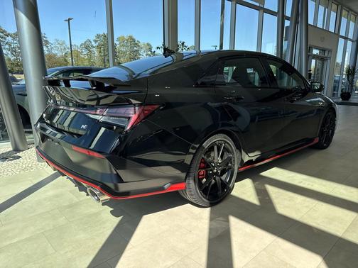 2026 Hyundai ELANTRA N Base